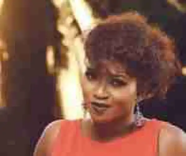 Singer Waje Slams Fan Who Felt She Shouldn